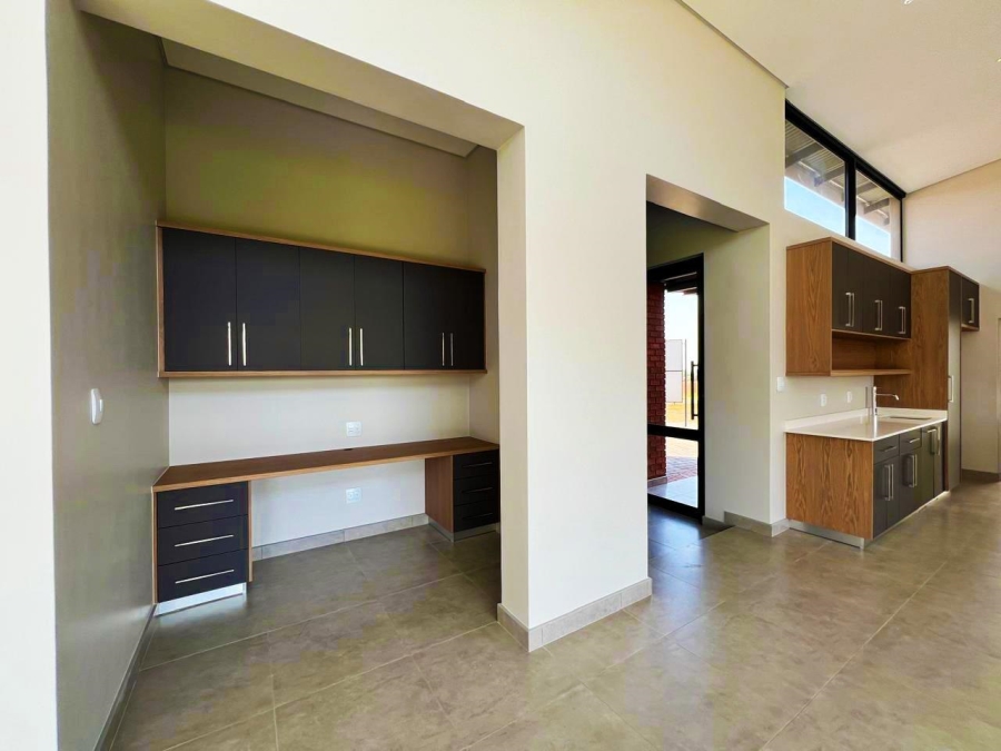 3 Bedroom Property for Sale in Vyfhoek A H North West